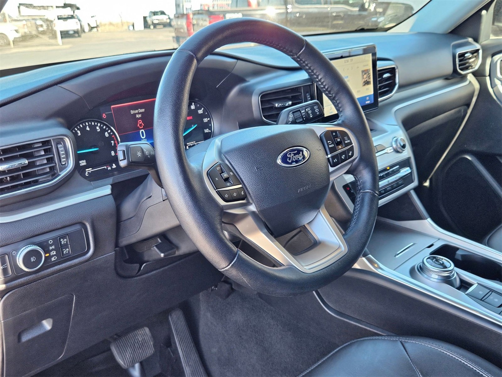 Certified 2022 Ford Explorer XLT w/ Equipment Group 202A image 12