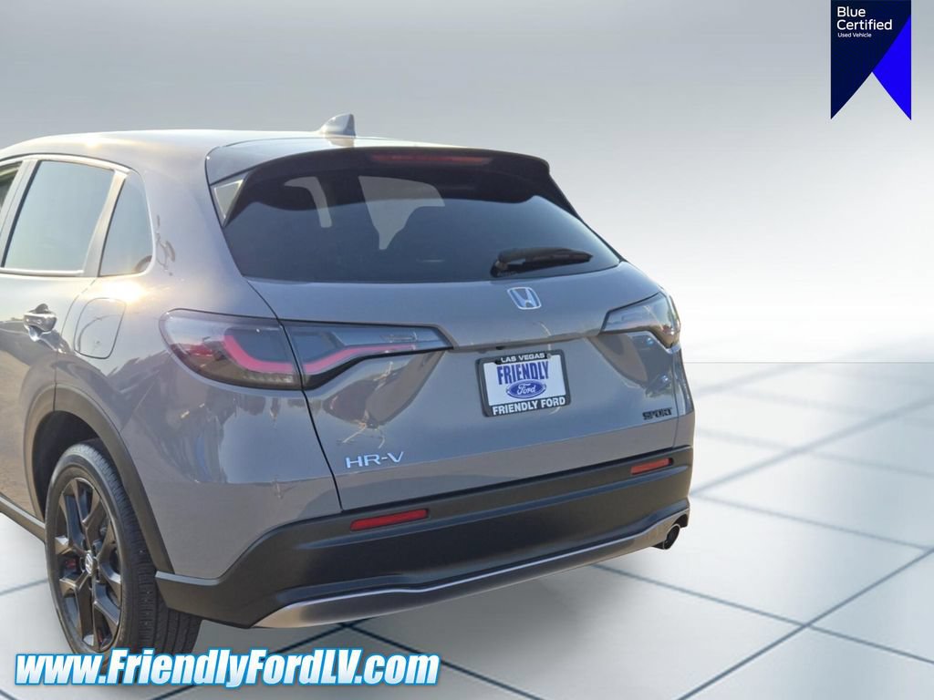 Used 2023 Honda HR-V Sport image 5