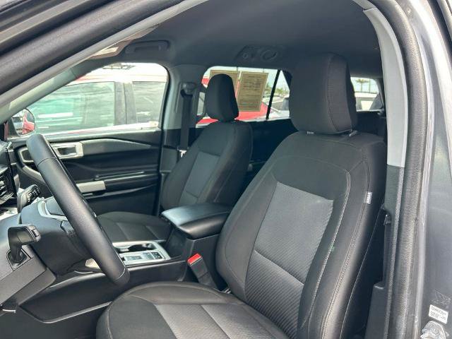 Certified 2023 Ford Explorer XLT RWD image 19