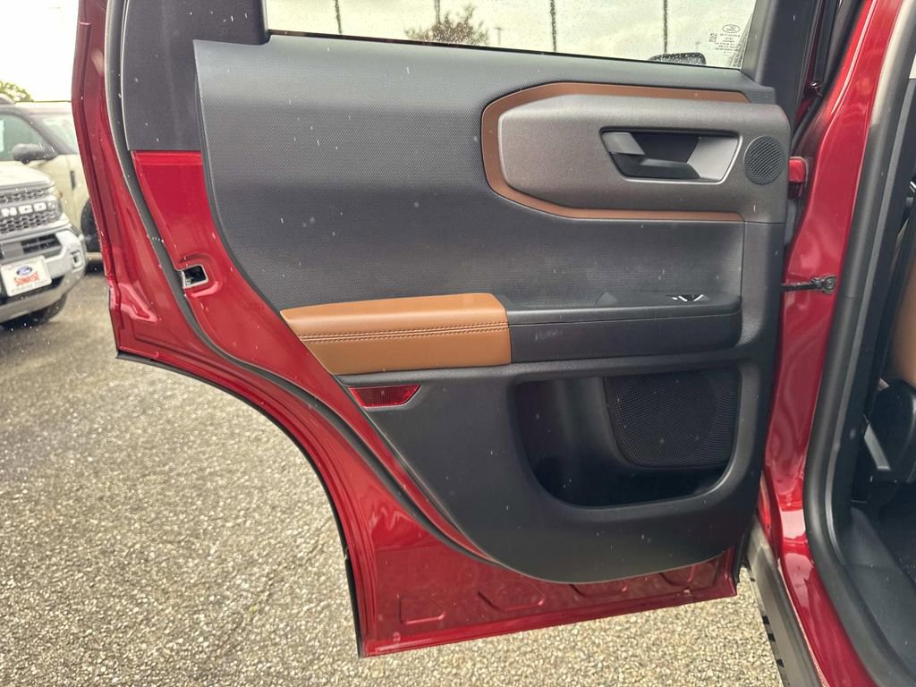 Certified 2025 Ford Bronco Sport Outer Banks w/ Outer Banks Tech Package+ image 23