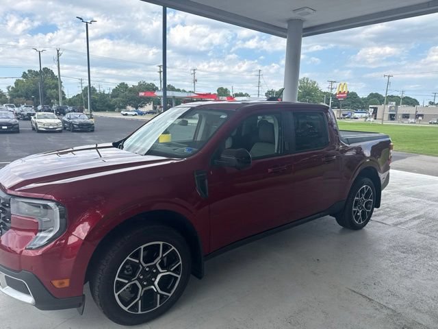 Certified 2025 Ford Maverick Lariat AWD/4WD image 8