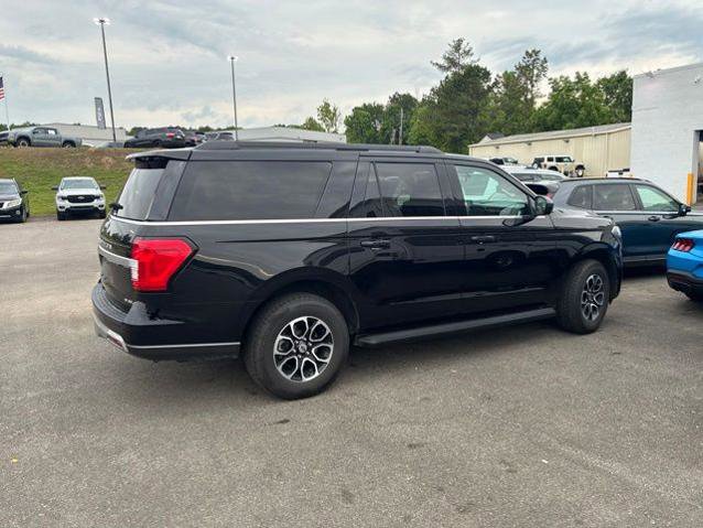 Certified 2024 Ford Expedition Max XLT RWD image 16