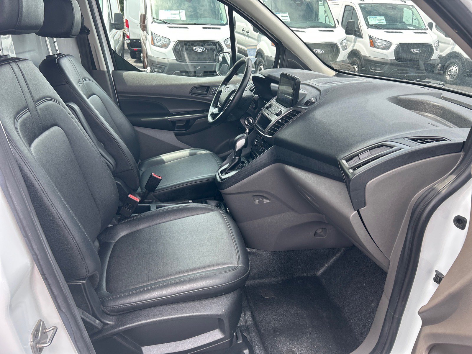 Certified 2022 Ford Transit Connect XL w/ CNG/LPG Engine Prep Package FWD image 16