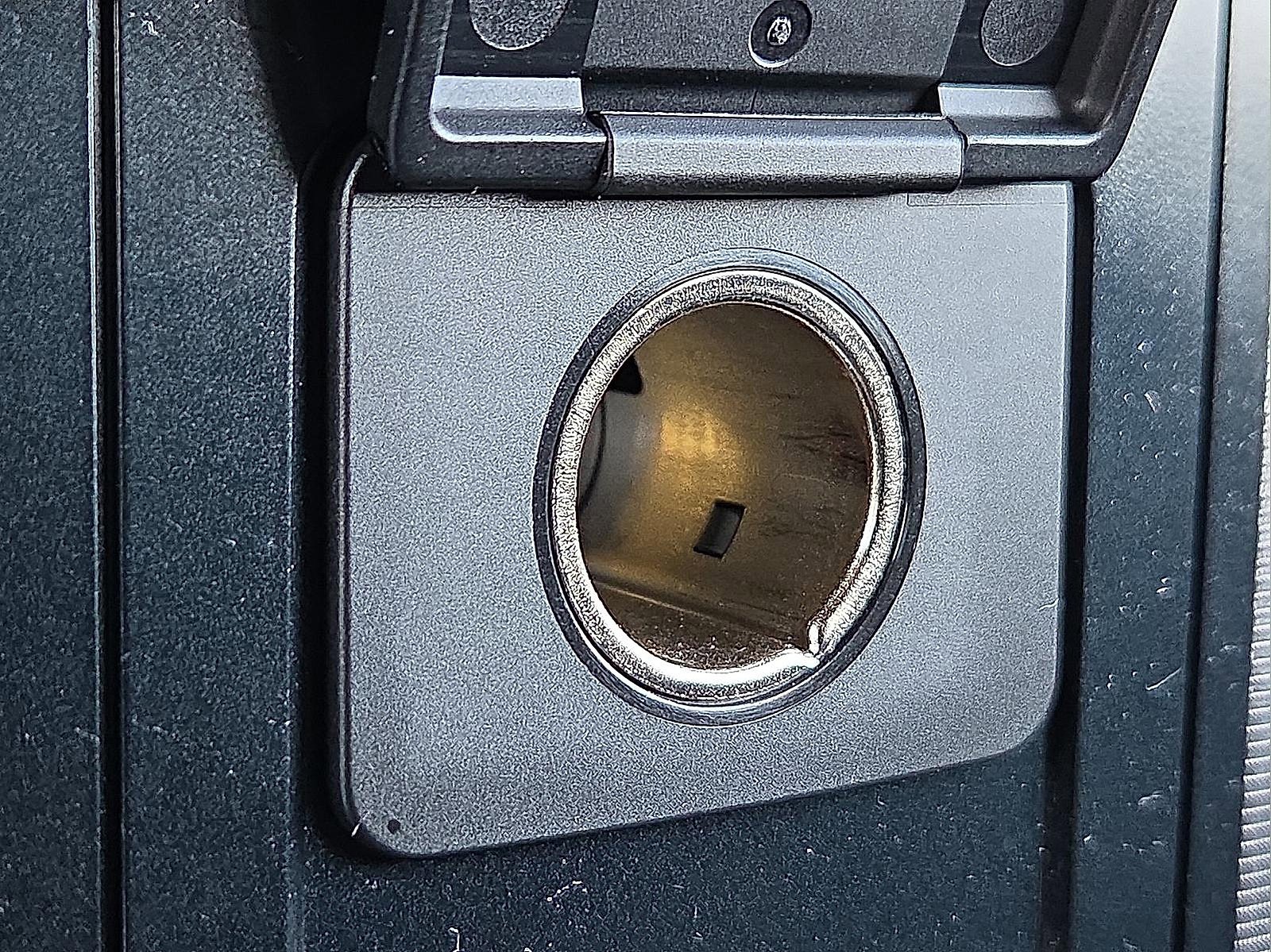 Certified 2023 Ford F150 Platinum w/ Equipment Group 701A High image 20