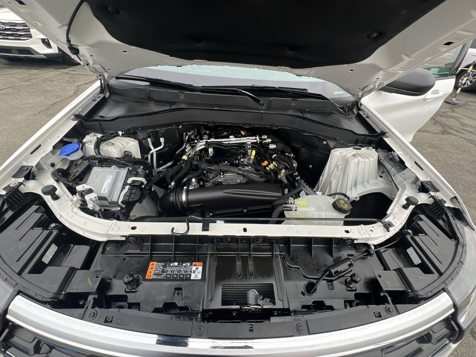 Certified 2025 Ford Explorer Active w/ Active Comfort Package image 29