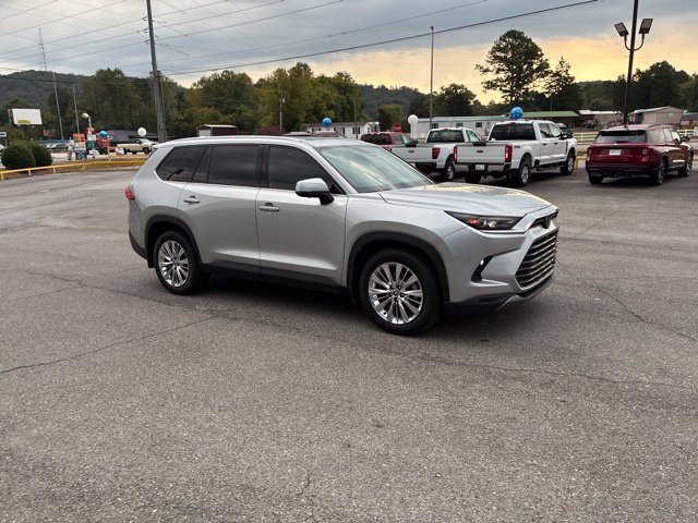 Used 2024 Toyota Grand Highlander AWD image 54