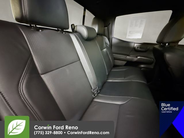 Used 2022 Toyota Tacoma TRD Off-Road w/ TRD Premium Off Road Package AWD/4WD image 32