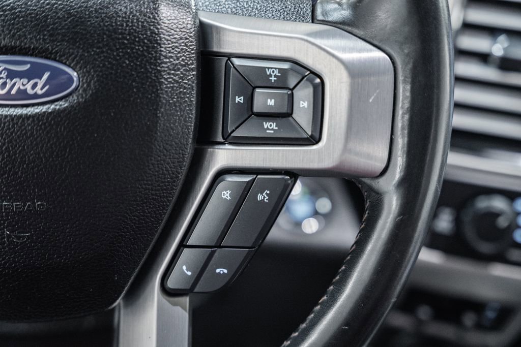 Certified 2020 Ford F350 Platinum w/ FX4 Off-Road Package image 38