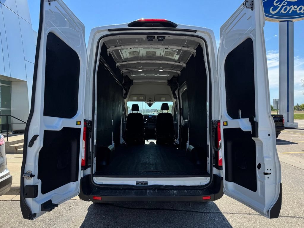 Certified 2024 Ford Transit 250 148 High Roof AWD w/ Load Area Protection Package image 31