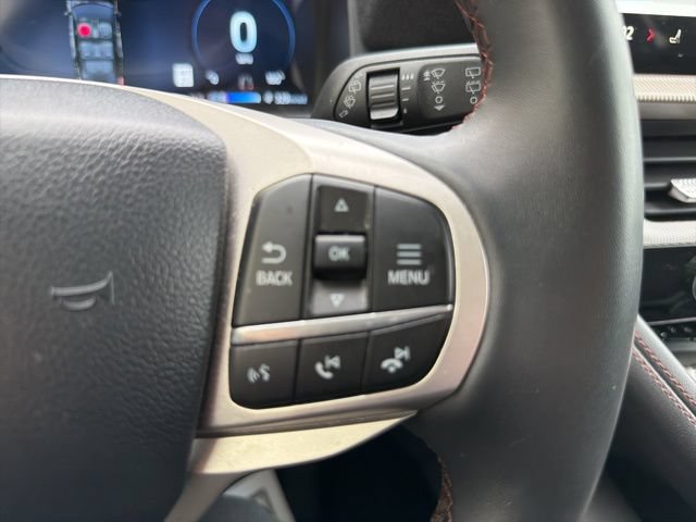 Certified 2025 Ford Explorer Active AWD/4WD image 16