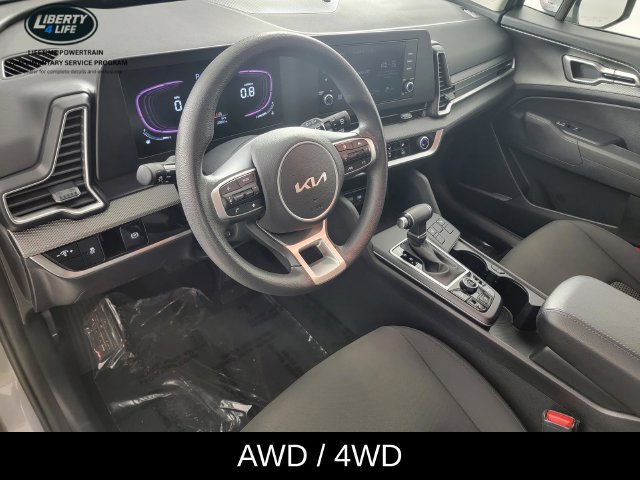 Used 2024 Kia Sportage LX AWD/4WD image 12