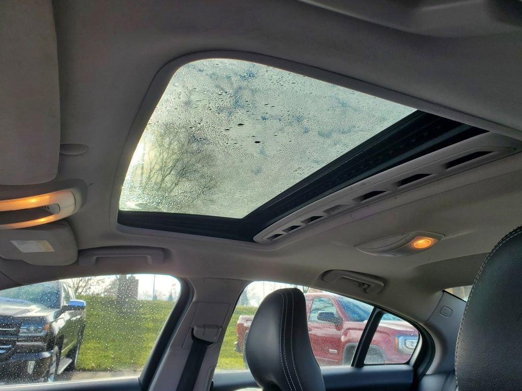 Used 2017 Volvo S60 T5 Dynamic image 15