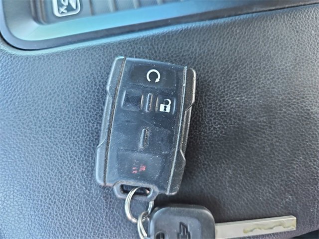 Used 2018 Chevrolet Silverado 1500 LT w/ All Star Edition image 33