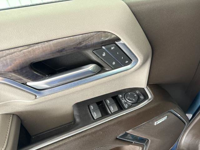Used 2024 Chevrolet Silverado 2500 LTZ w/ LTZ Convenience Package AWD/4WD image 19