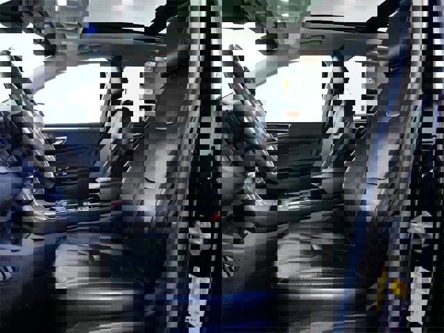 Certified 2019 Ford Edge Titanium w/ Equipment Group 301A image 17