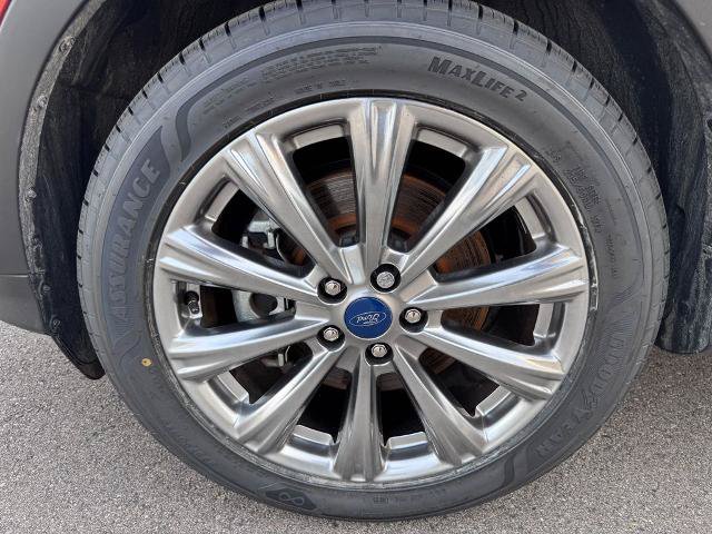 Certified 2019 Ford Escape SEL AWD/4WD image 9