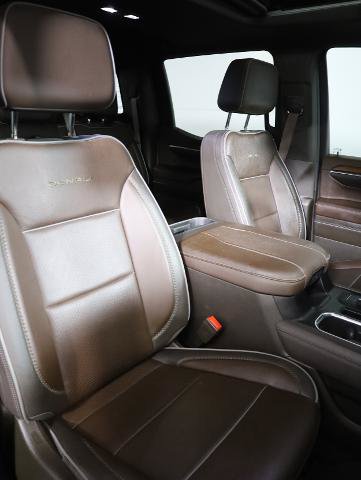 Used 2024 GMC Sierra 1500 Denali w/ Denali Reserve Package AWD/4WD image 9