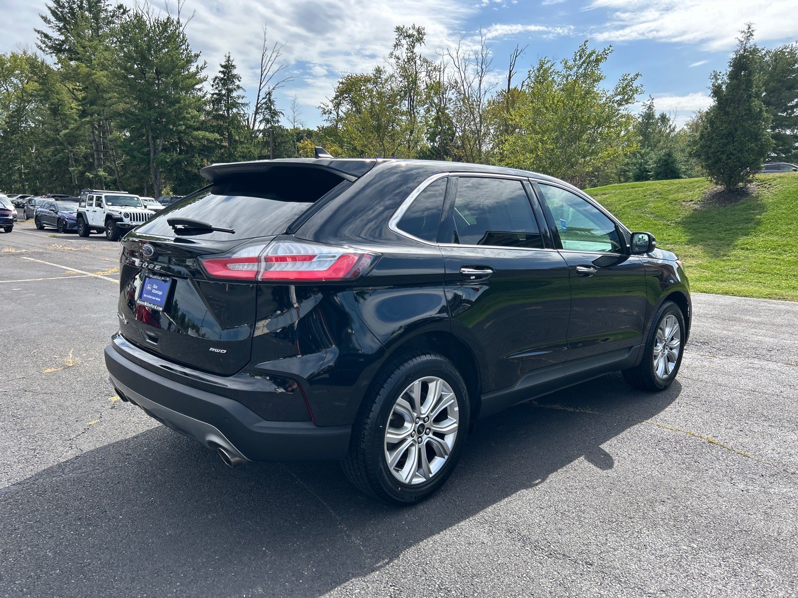 Certified 2024 Ford Edge Titanium AWD/4WD image 16