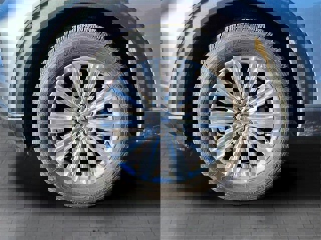 Certified 2020 Ford Explorer Limited image 9