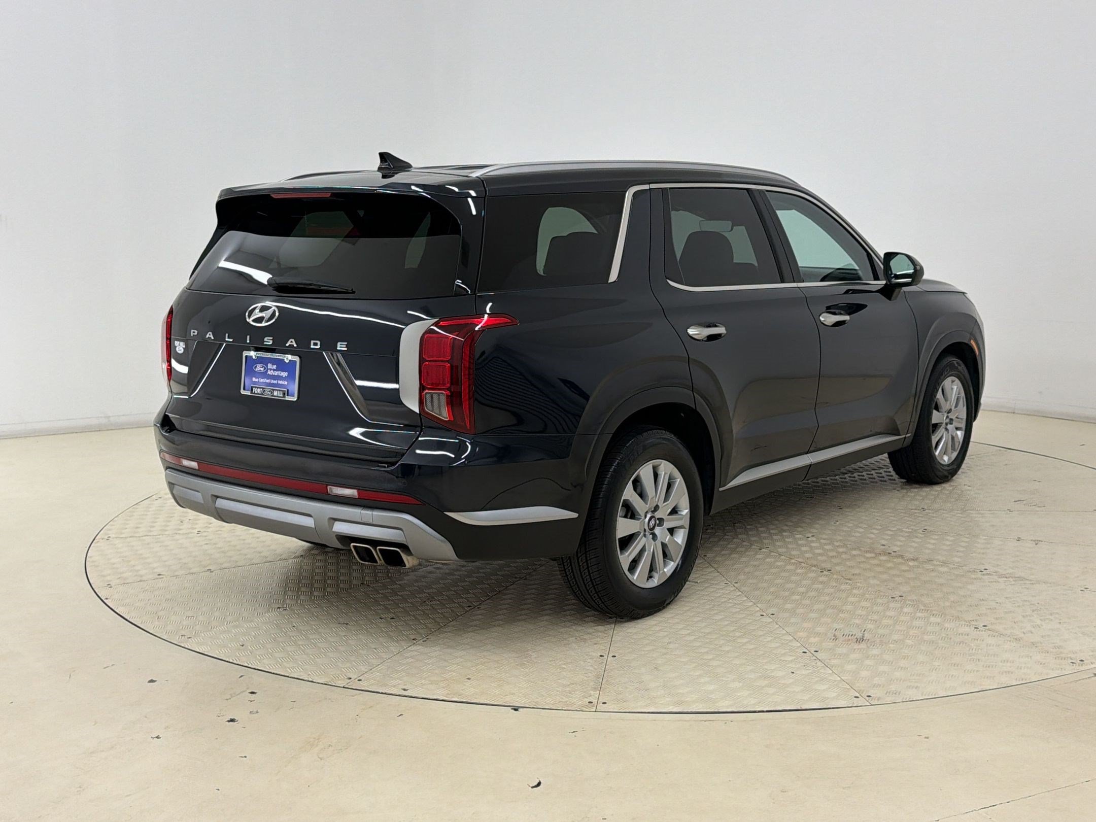 Used 2024 Hyundai Palisade SEL FWD image 9