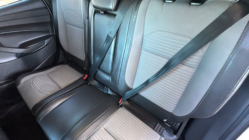 Certified 2017 Ford Escape SE w/ SE Sport Appearance Package image 23