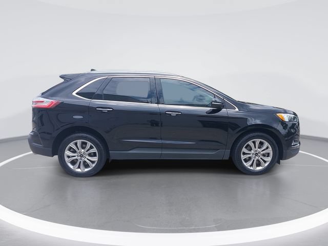 Certified 2023 Ford Edge Titanium AWD/4WD image 6