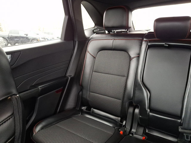 Certified 2023 Ford Escape ST-Line Select w/ Tech Pack #1 image 16