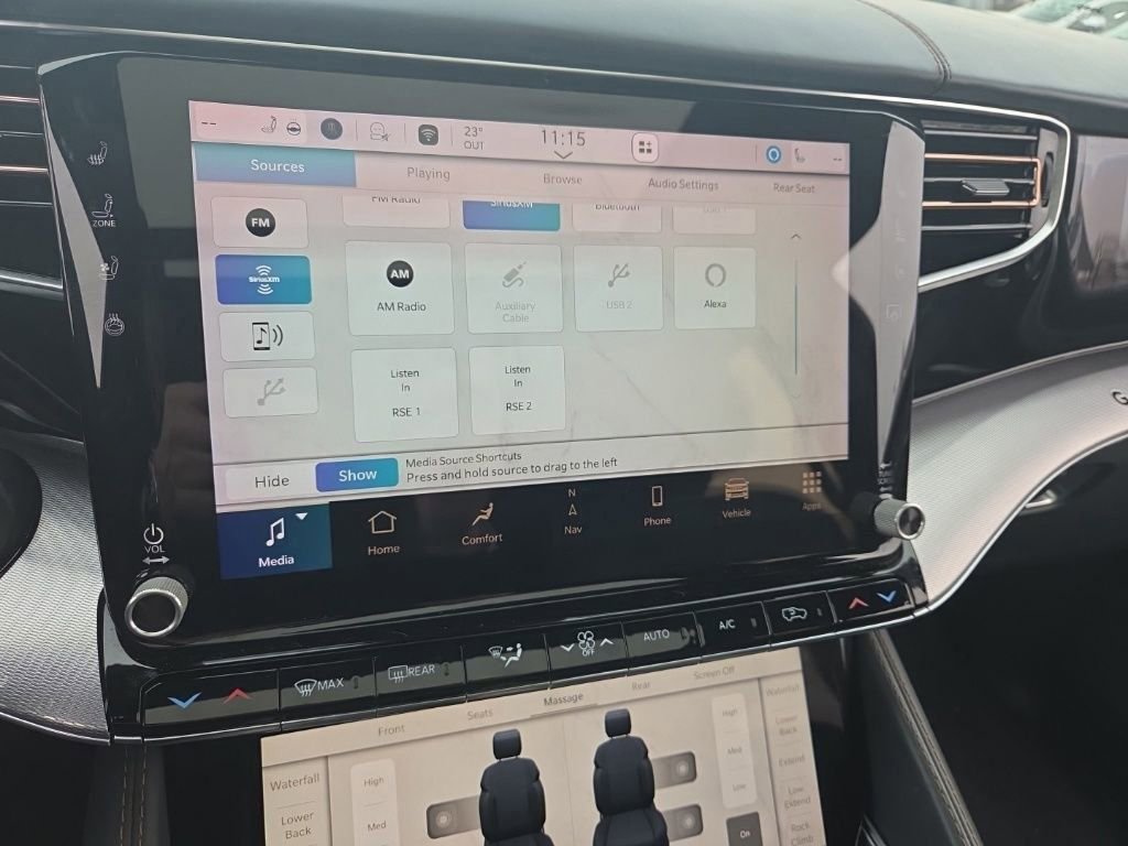 Used 2022 Jeep Grand Wagoneer Series III w/ Rear Seat Video Group 1 image 25