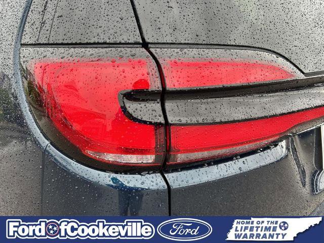 Used 2025 Chrysler Pacifica Select FWD image 11