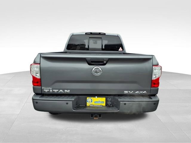 Used 2017 Nissan Titan SV image 6
