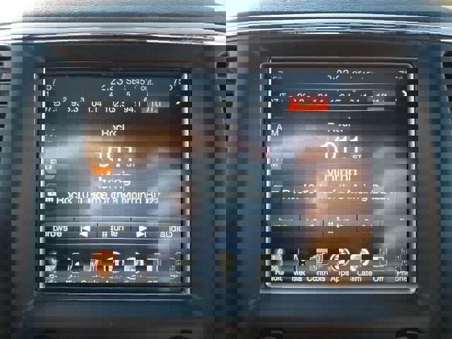 Used 2017 Jeep Grand Cherokee Altitude image 19