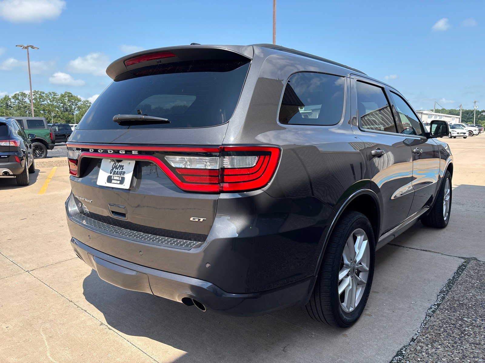 Used 2024 Dodge Durango GT AWD/4WD image 11