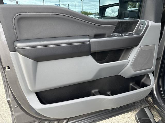 Certified 2025 Ford F250 XLT w/ Black Appearance Package AWD/4WD image 12