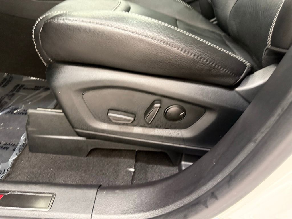 Certified 2023 Ford Explorer ST w/ Equipment Group 401A image 15