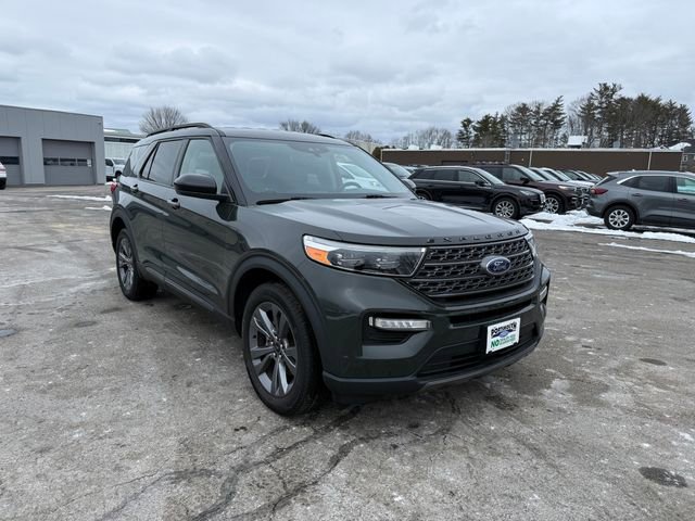 Certified 2022 Ford Explorer XLT w/ Equipment Group 202A image 20