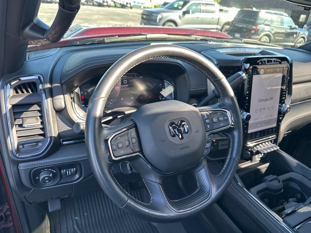 Used 2024 RAM 2500 Limited AWD/4WD image 16