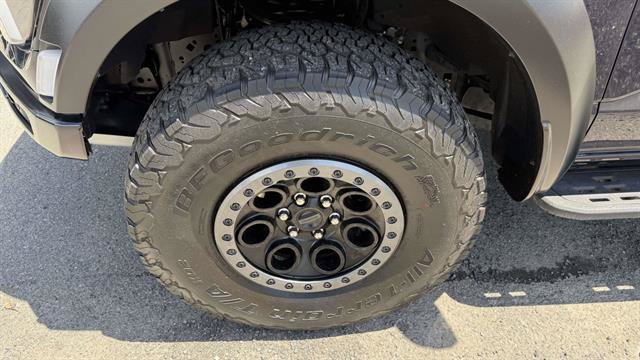 Certified 2024 Ford F150 Raptor AWD/4WD image 6