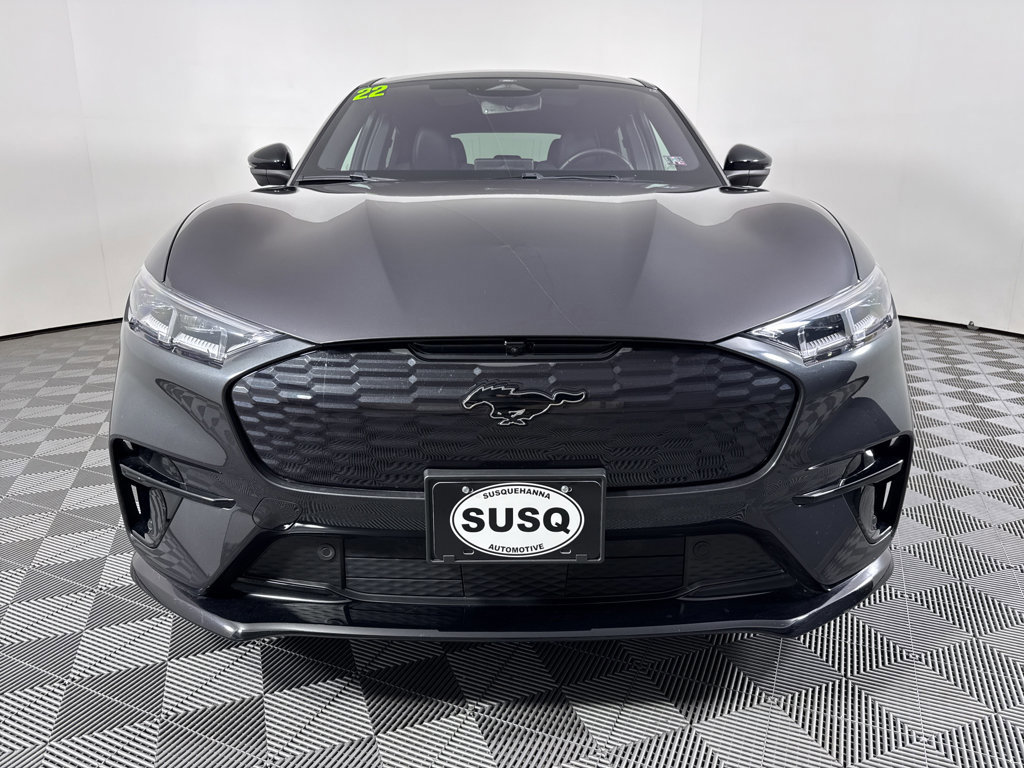 Certified 2022 Ford Mustang Mach-E GT image 8