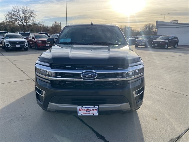 Certified 2024 Ford Expedition Max Limited AWD/4WD image 2