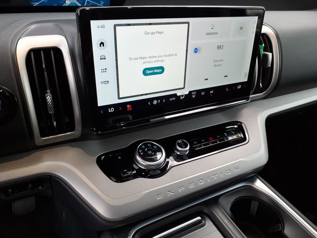 Certified 2025 Ford Expedition Active AWD/4WD image 14