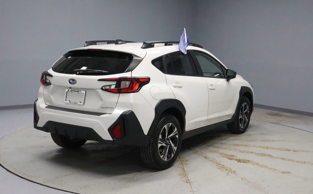 Used 2024 Subaru Crosstrek 2.0i Premium w/ Popular Package #3 image 5