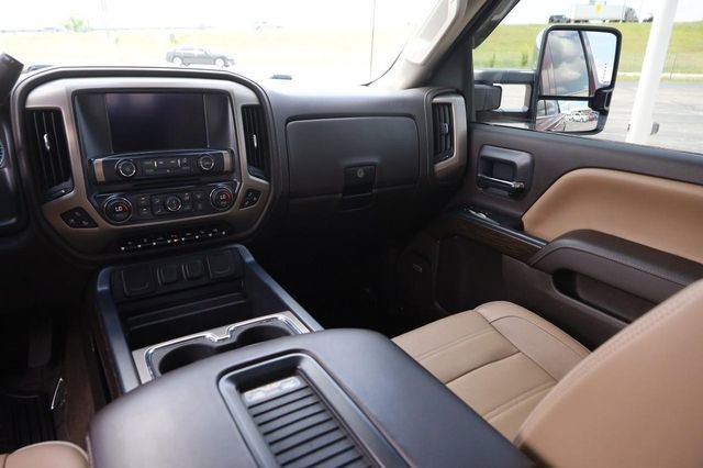 Used 2017 GMC Sierra 1500 Denali AWD/4WD image 25