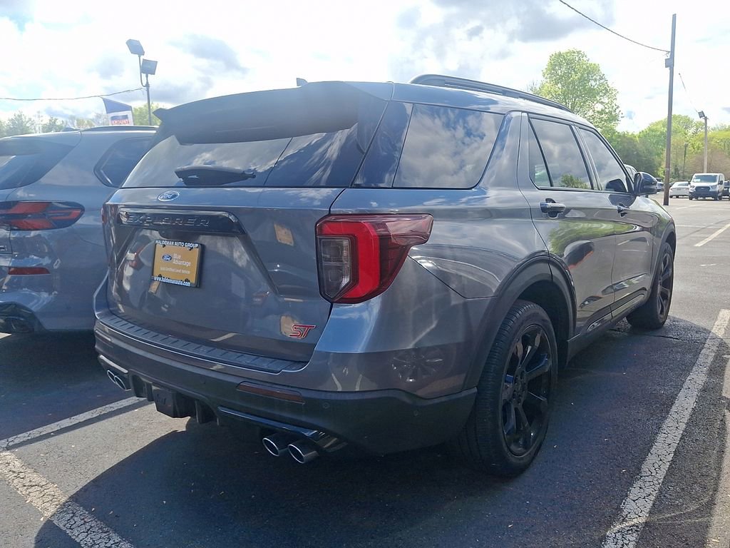 Certified 2021 Ford Explorer ST w/ Equipment Group 401A AWD/4WD image 7