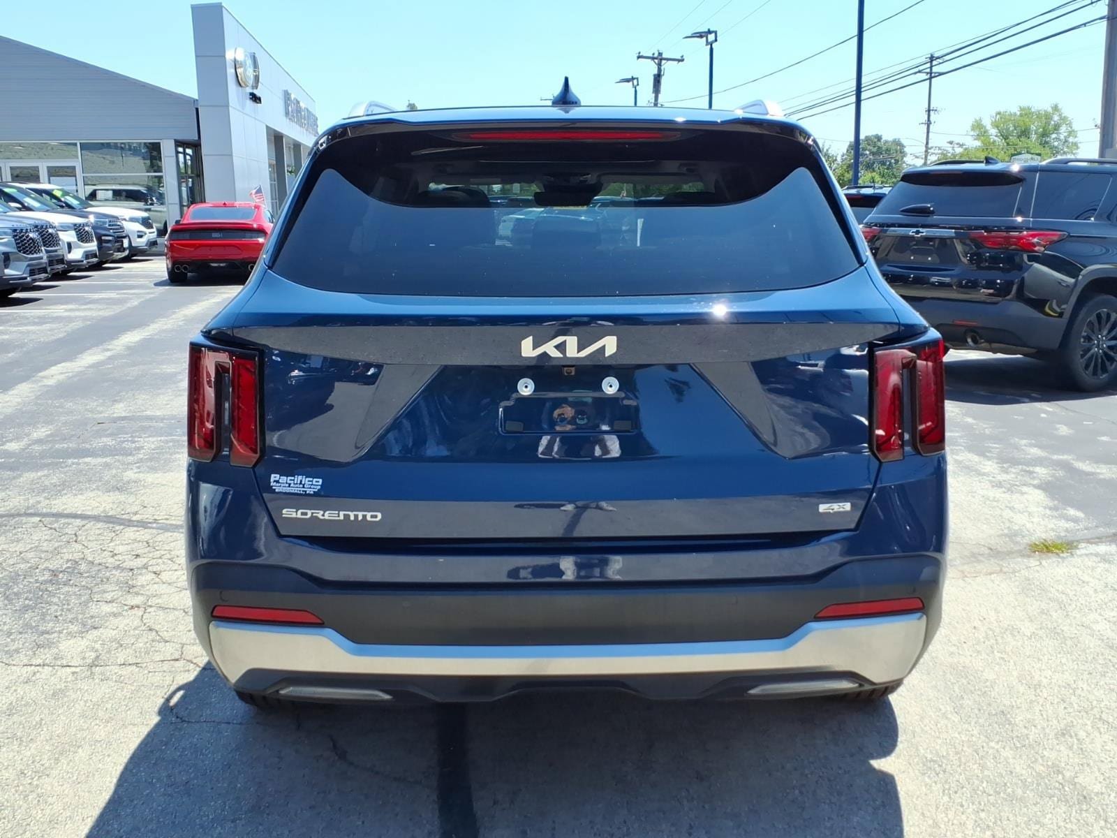 Used 2026 Kia Sorento S w/ S Panoramic Sunroof Package AWD/4WD image 4