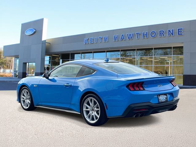 Certified 2025 Ford Mustang GT Premium RWD image 4