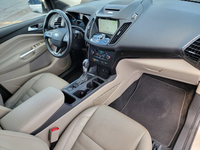Certified 2017 Ford Escape Titanium FWD image 25