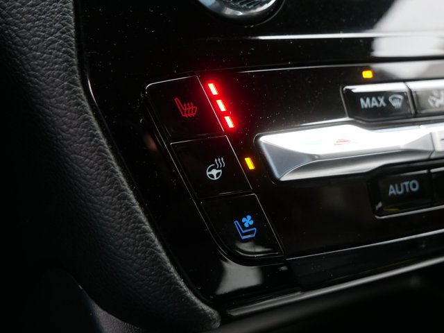 Certified 2022 Ford Explorer Limited w/ Hybrid Equipment Group 310A image 25