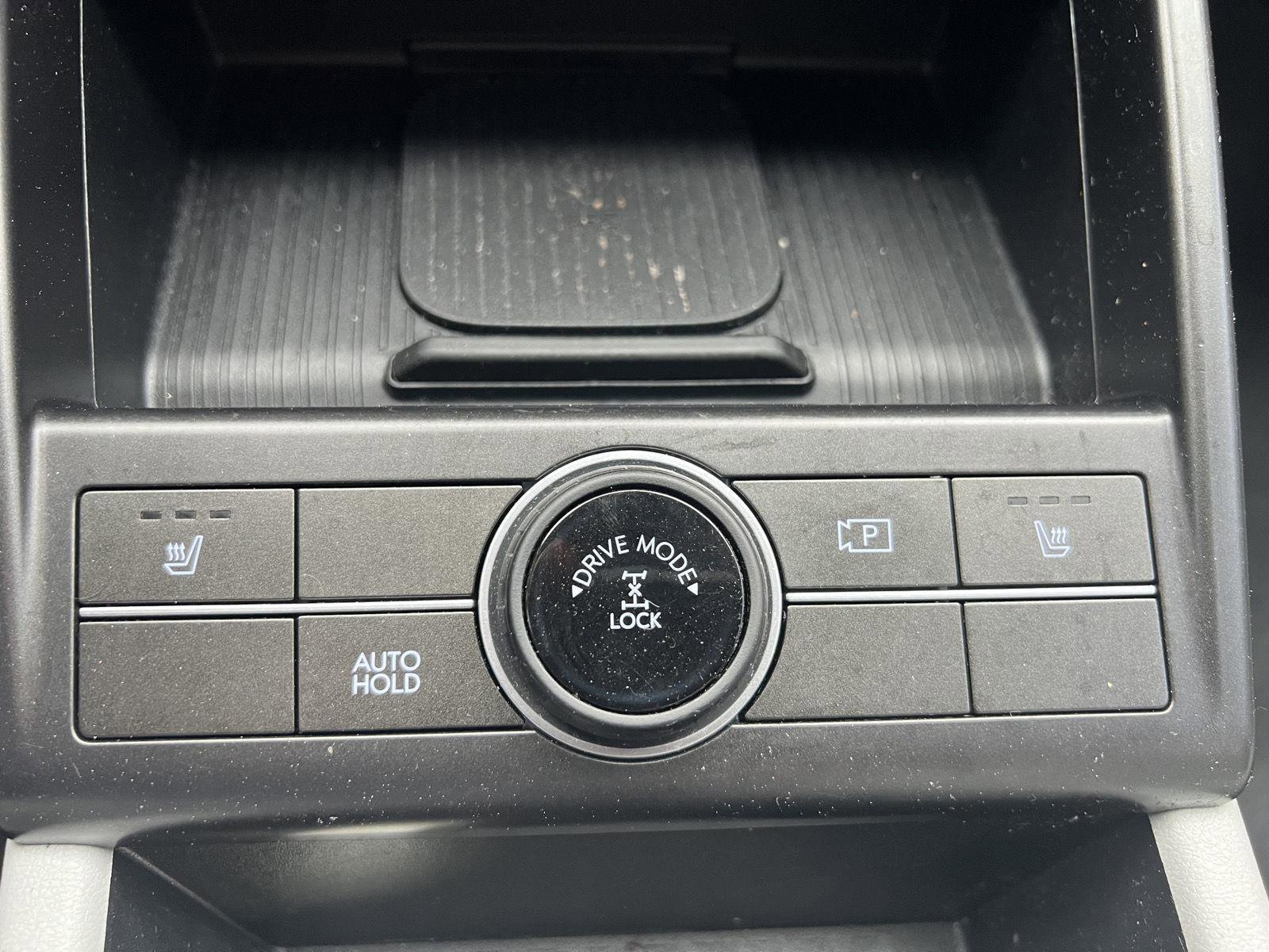 Used 2024 Hyundai Kona SEL w/ Convenience Package AWD/4WD image 11