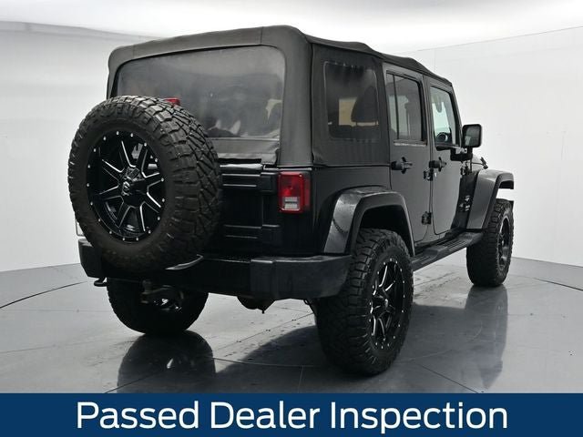 Used 2017 Jeep Wrangler Unlimited Sahara w/ Max Tow Package AWD/4WD image 10