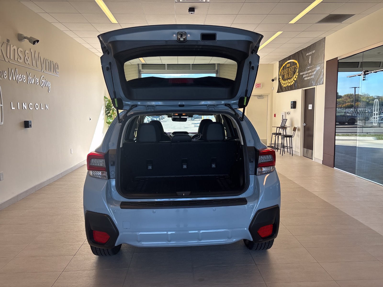 Used 2023 Subaru Crosstrek 2.5i Limited w/ Moonroof Package AWD/4WD image 10